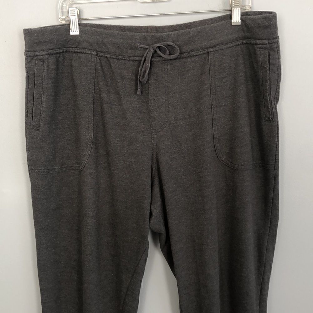 Comfy cozy Women’s size XL heathered gray Sweat pants - Picture 2 of 11